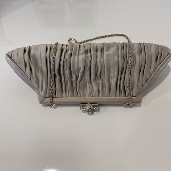 Vintage Sondra Roberts Pleated Satin Clutch Purse With Rhinestone Clasp Evening - Picture 10 of 15